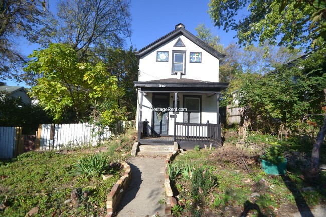 Newly renovated 3 bedroom in West Price Hill - Newly renovated 3 bedroom in West Price Hill Casa