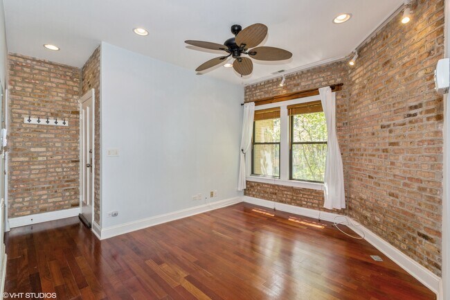 Photo - 1358-1355 W Estes Ave