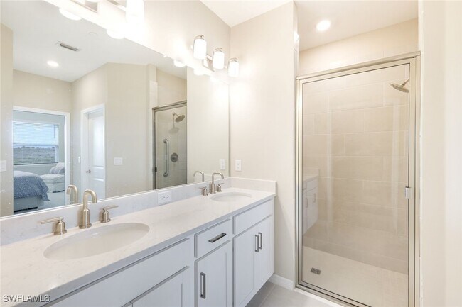 Photo - 11811 Venetian Lagoon Dr Unit 102