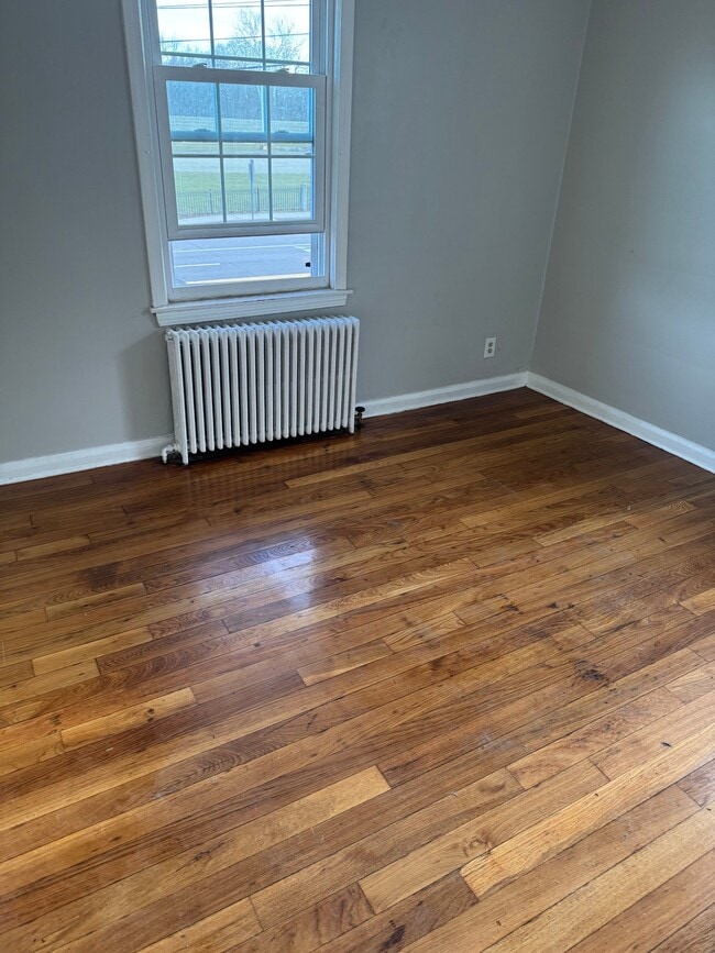 Photo - 1618 Memorial Ave Unit apt 2a