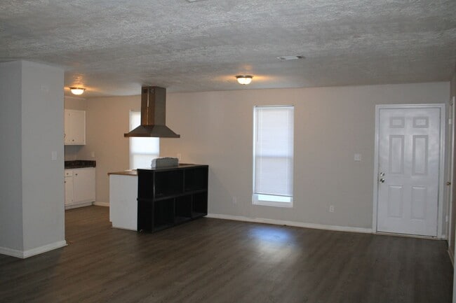 3109 Jennifer Ct