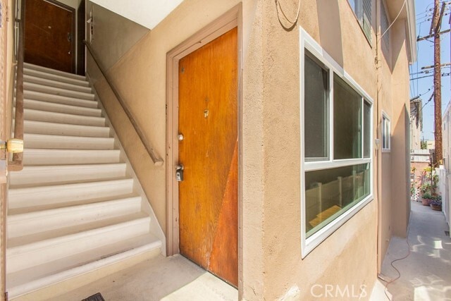 Photo - 930 N Stanley Ave Unidad 4