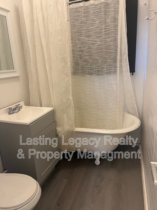 Photo - 1016 W 13th St