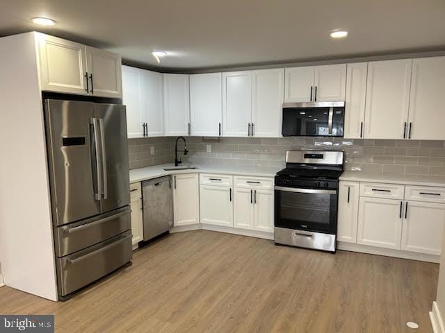 Building Photo - 1952 Mutter St