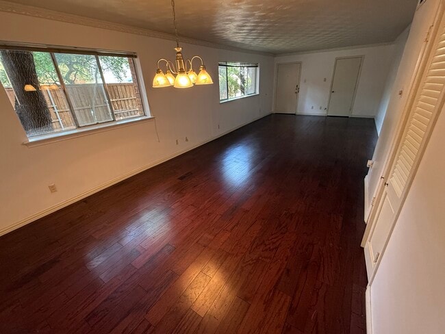 8620 Baltimore Dr Unit 101