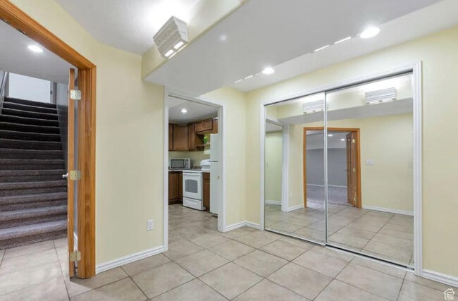 Photo - 6986 Jordan Cl Cir