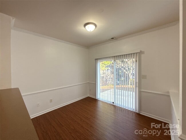 Photo - 3415 Cole Mill Rd