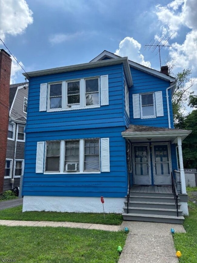 Photo - 26 Elmwood Ave Apartment Unit 2