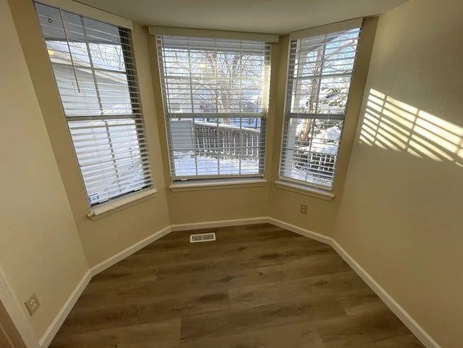 Photo - 7901 Jared Way