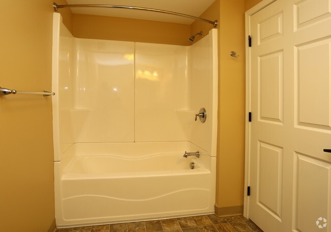615- 1 Bedroom 1 Bath