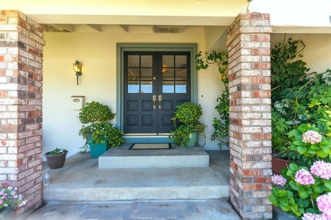 Photo - 6677 Mount Forest Dr