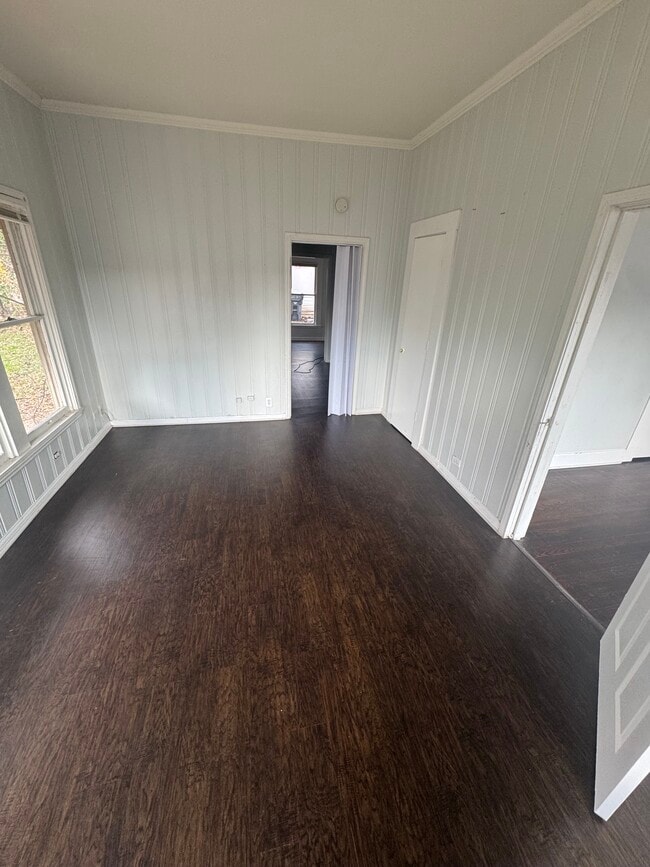 2025 Morrow Ave