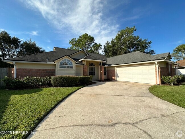 Building Photo - 10398 Triple Crown Ave Rental