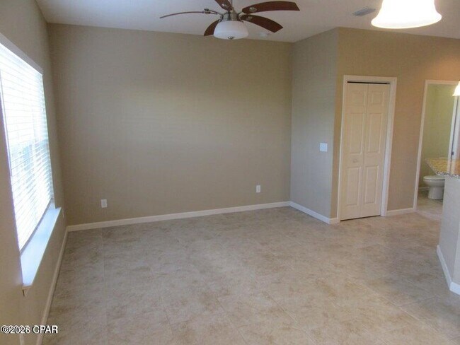 Photo - 2407 Astrid Ln