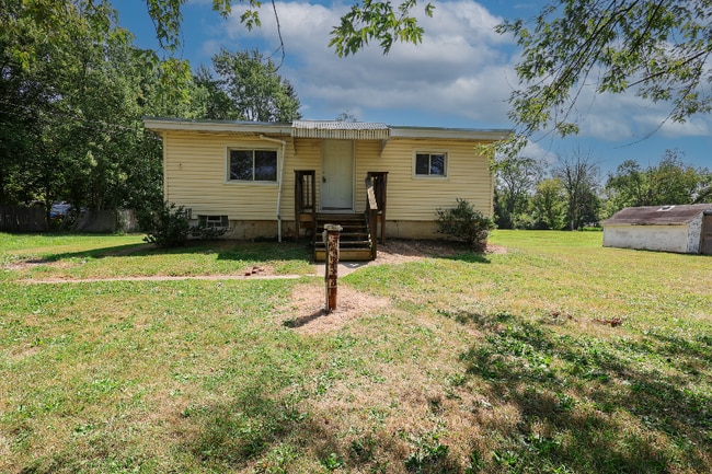 Building Photo - 6180 Hillford Ave NE Rental
