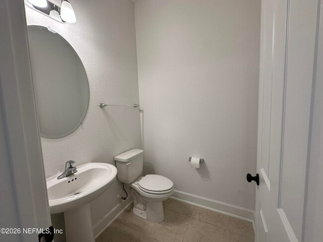 Photo - 182 Oak Breeze Dr