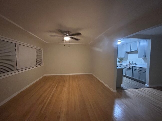 Photo - 5525 Bolivar St