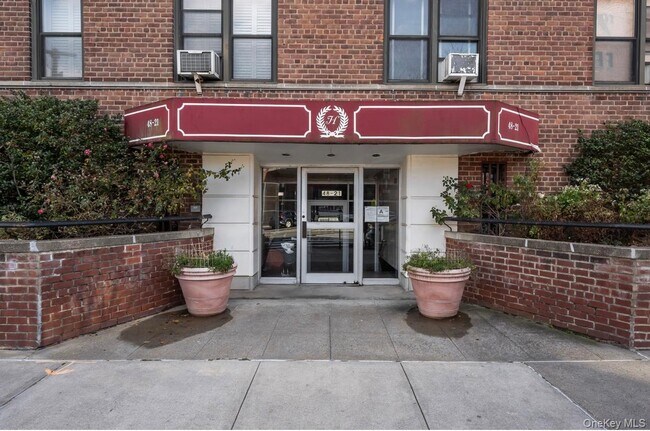 Photo - 48-21 40th St Unit 2E