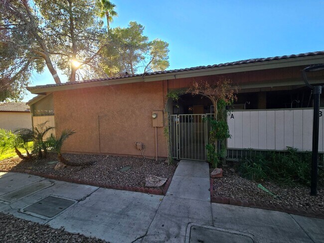 Photo - 2 bed, 2 bath townhouse ready for immediate move in!!