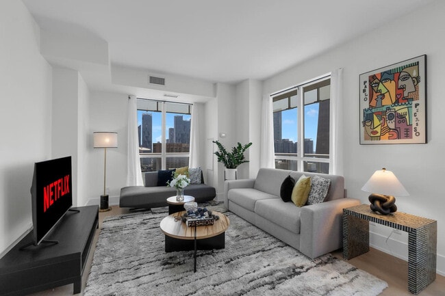 Photo - 300 Front St W Unit SI ID1403801P