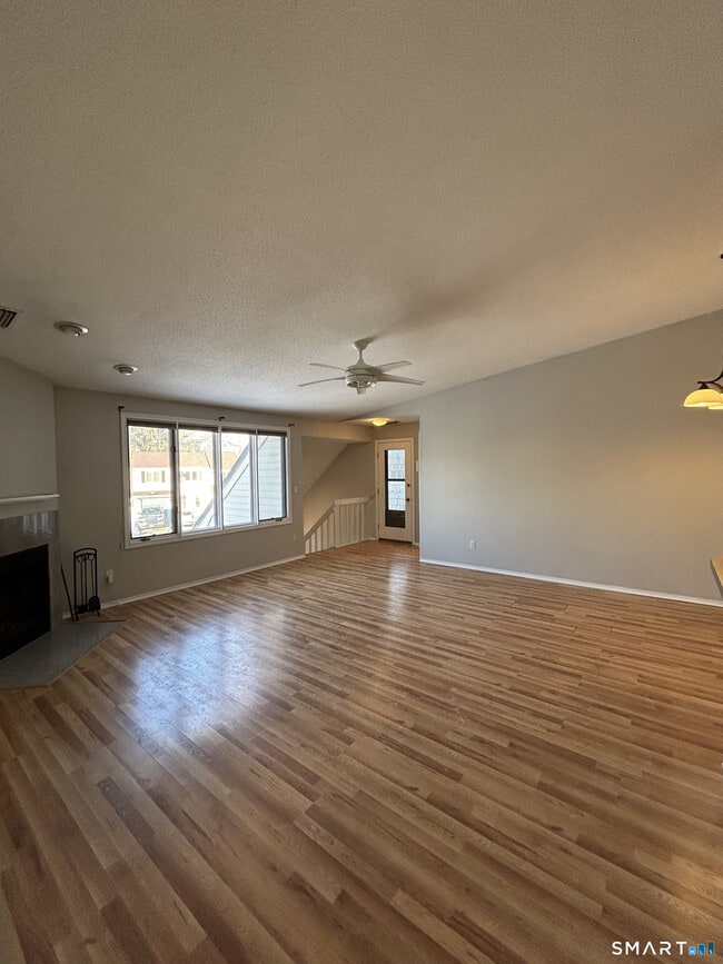 Photo - 90 Little Oak Ln Unidad 90