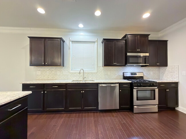 Photo - 7336 Birchshire Dr