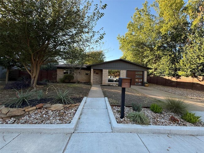 Photo - 1214 Arthur Stiles Rd