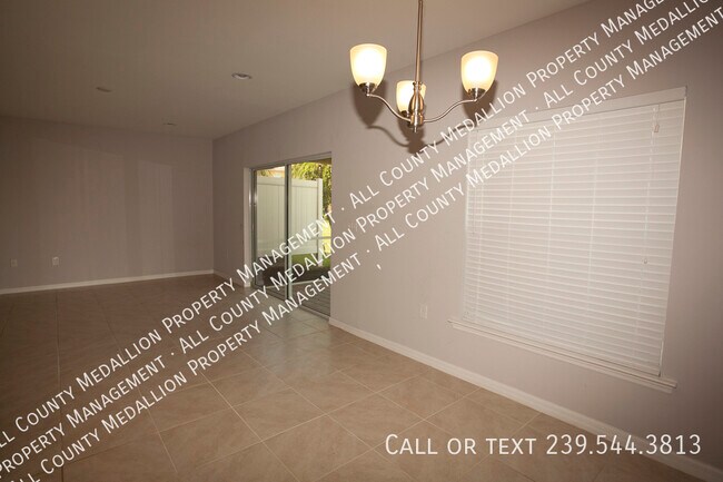 Photo - 3883 Tilbor Circle