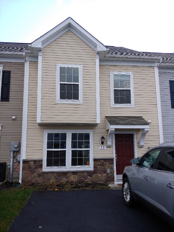 Photo - 18 Teakwood Dr Townhome