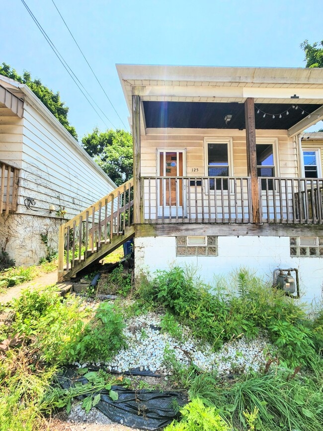125 Tuscola St Unit 1