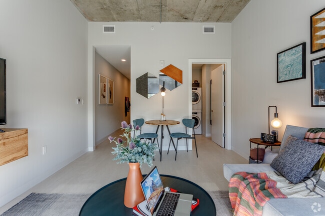 Studio, 1BA - 419 SF - Arc on Armour
