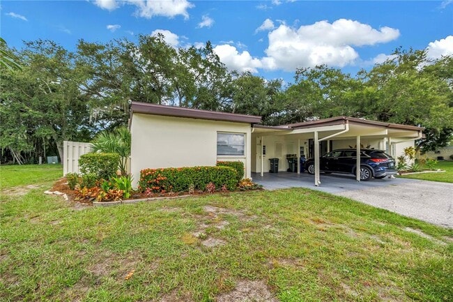 6232 Green View Cir