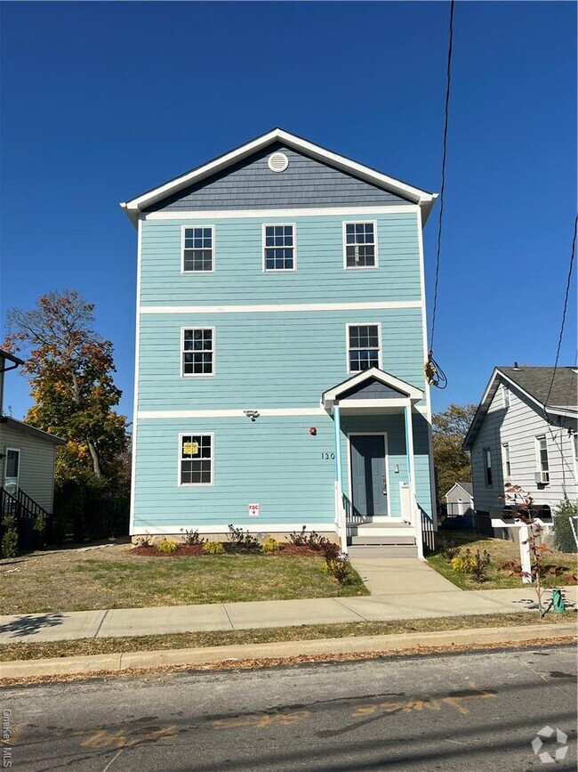 Building Photo - 130 North St Unit 2 Rental