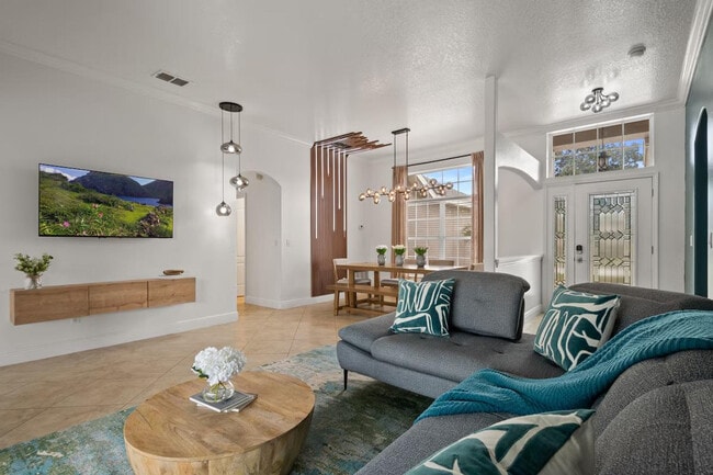 Building Photo - 511 Prestwick Dr Unit ID1459465P