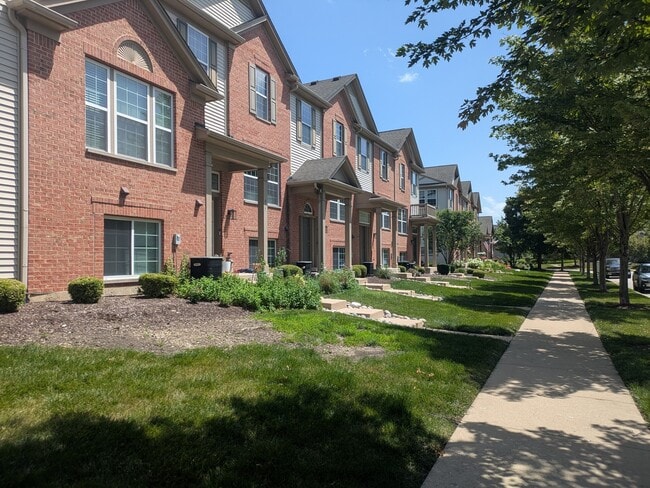 Photo - 485 Conservatory Ln