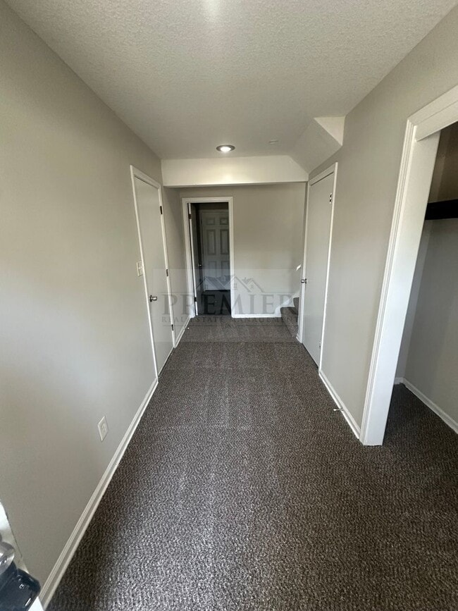 Photo - 8300 E 104 Terrace