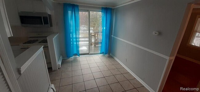 Photo - 21857 Le Fever Ave Unit Lower