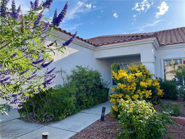 Photo - 1417 Country Hollow Dr