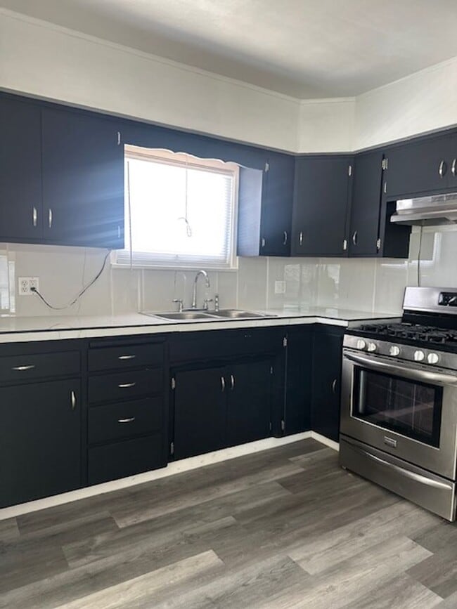 Photo - 501 Linda Vista Dr