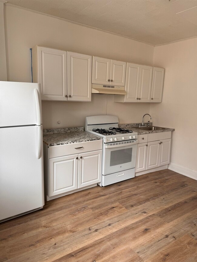 181 Princeton Ave Unit 2