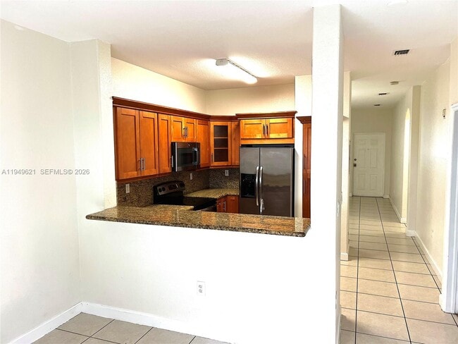 Photo - 1660 SE 29th St Unidad 101