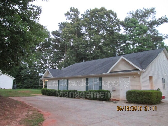 Photo - 6237 Dorsett Shoals Rd Condo Unit B
