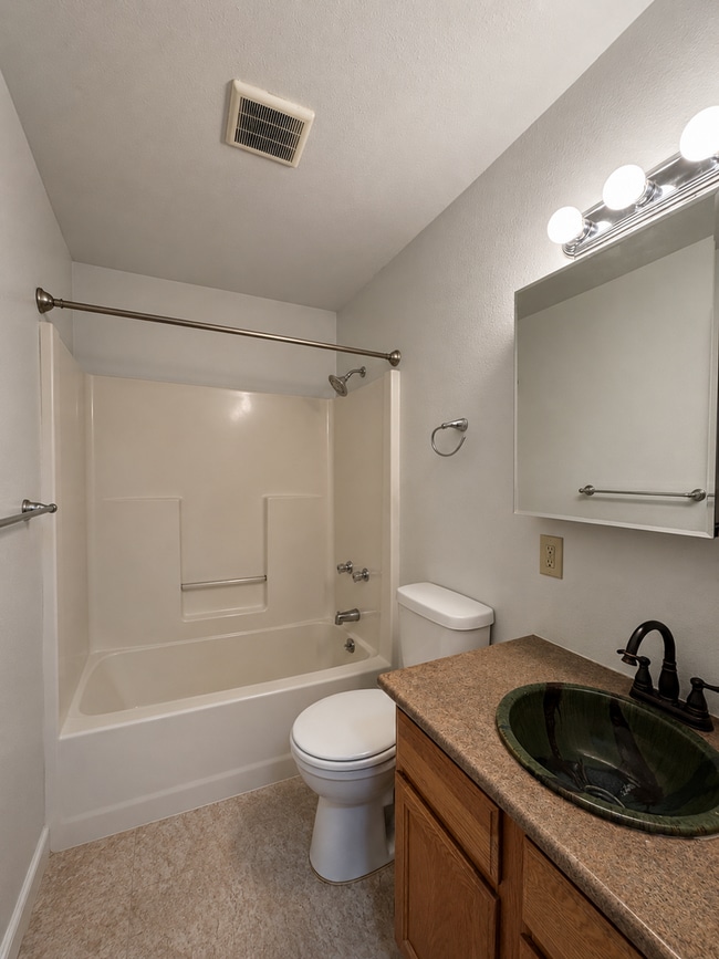 Photo - 98 Jackrabbit Ln Unidad B