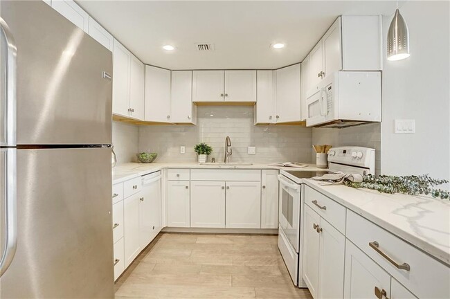 Photo - 1801 Lavaca St Unit 11F