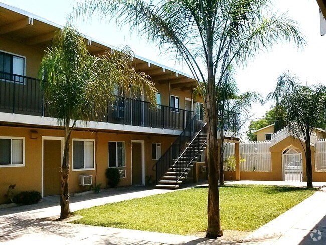 Palm Garden Apartments - Palm Garden Apartments