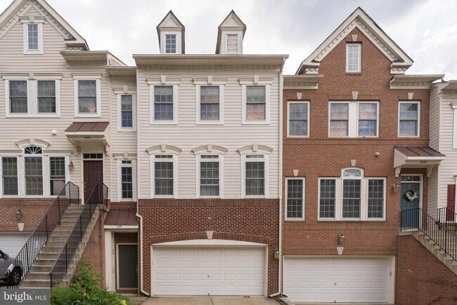 Building Photo - 3351 Beechcliff Dr Rental