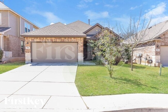 Building Photo - 5926 Akin Elm