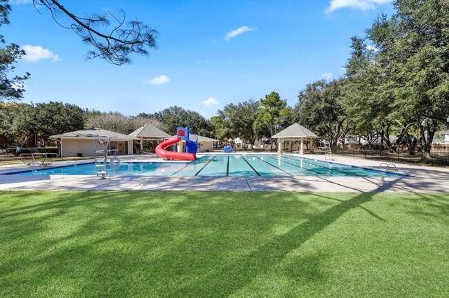 Photo - 16906 Scenic Lakes Way