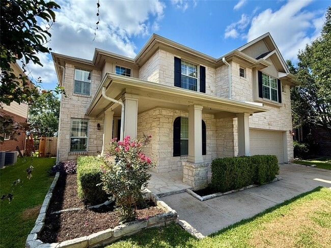 Building Photo - 9301 Castle Pines Dr Rental