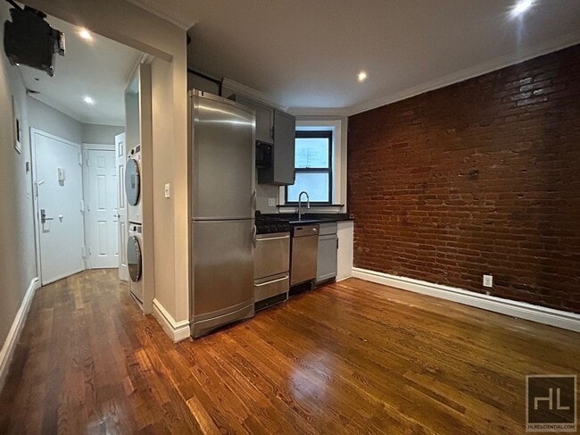 Building Photo - East 23rd Street Unit 8